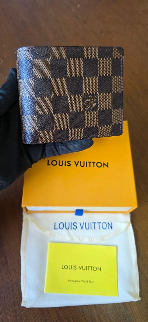 Carteira Louis Vuitton