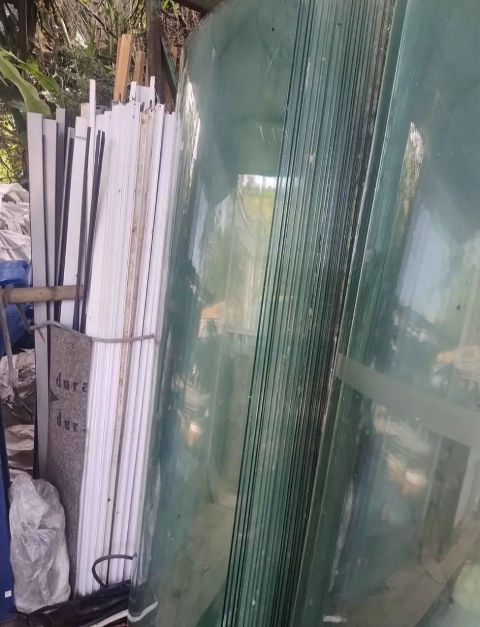 Lote de Vidro Curvo para Construção usado  - Foto 2