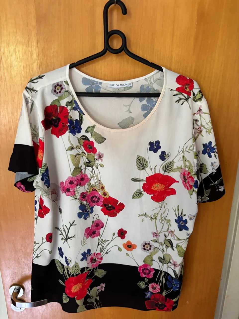 Blusa floral Cia da Moda