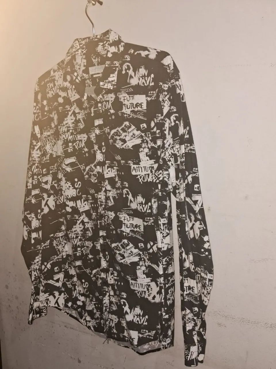 Camisa Estampada - Futurista e Moderna - Foto 5