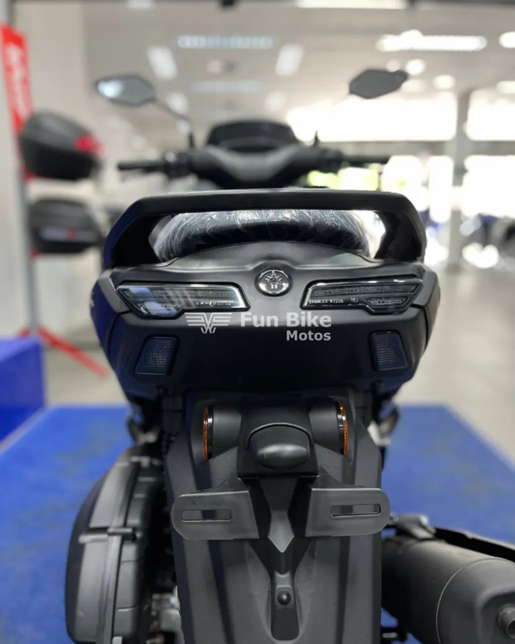 NMAX ABS 160 CONNECTED  - Foto 4