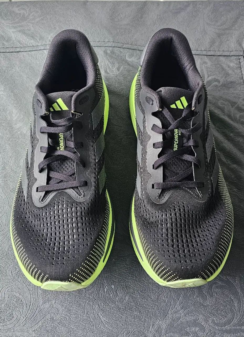Tênis Adidas Supernova Rise