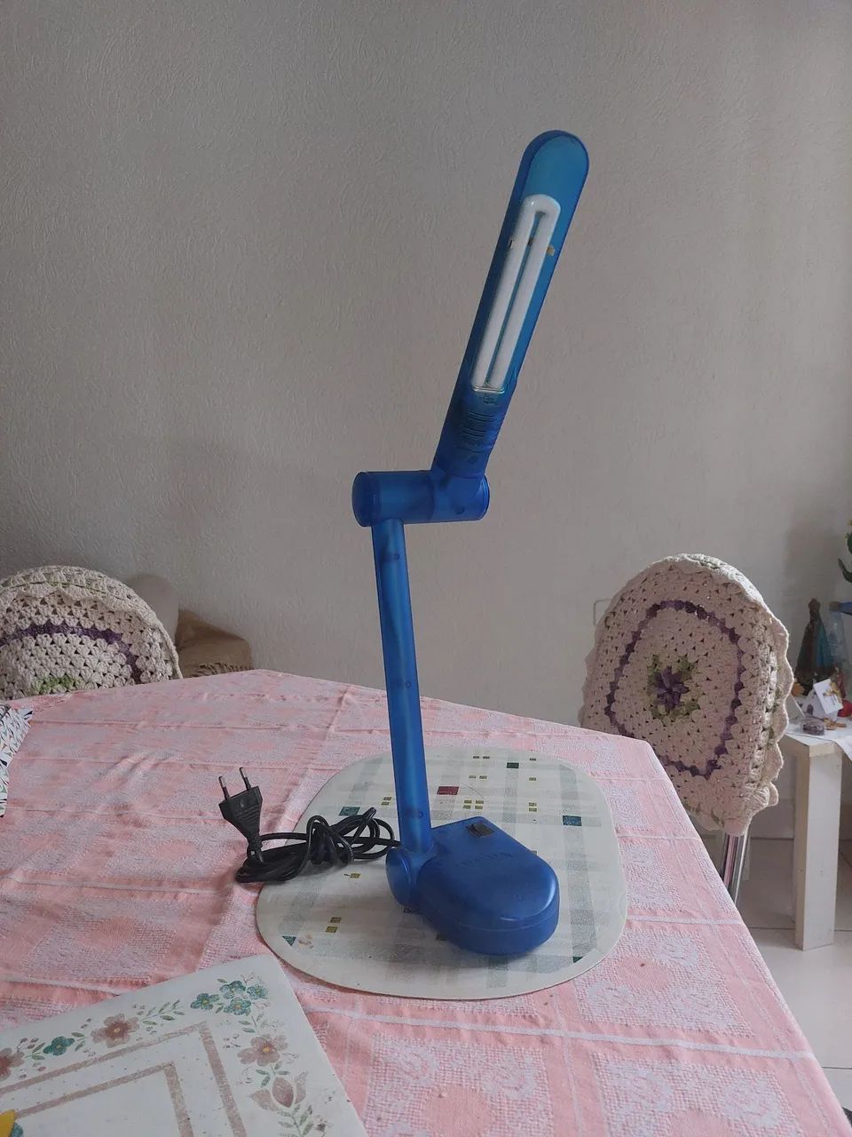 Luminária de Mesa Azul
