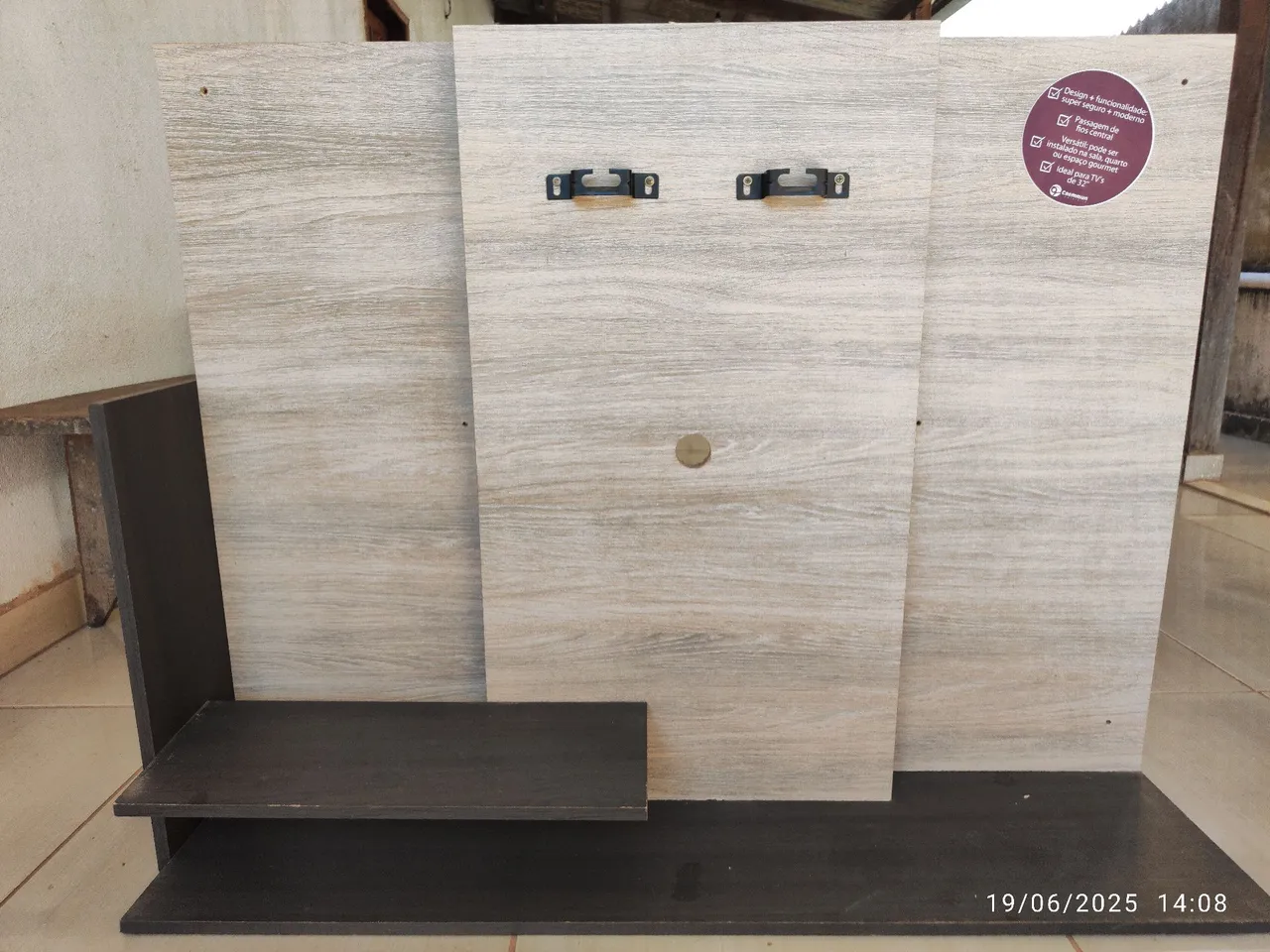 Painel para TV 32 polegadas - Design Moderno e Funcional