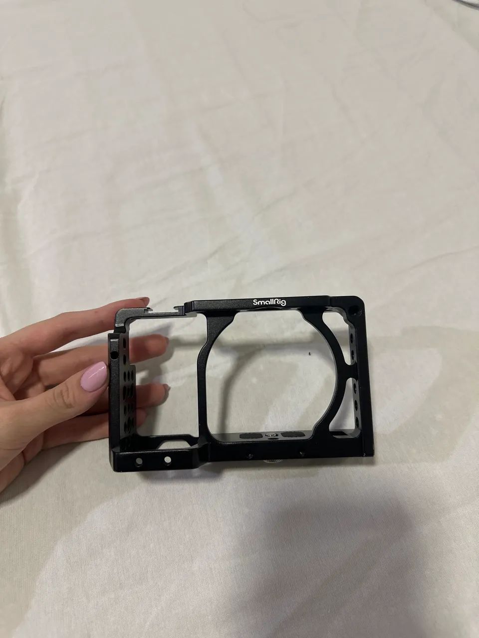 Gaiola Cage SmallRig 1889 para Sony a6500 e a630