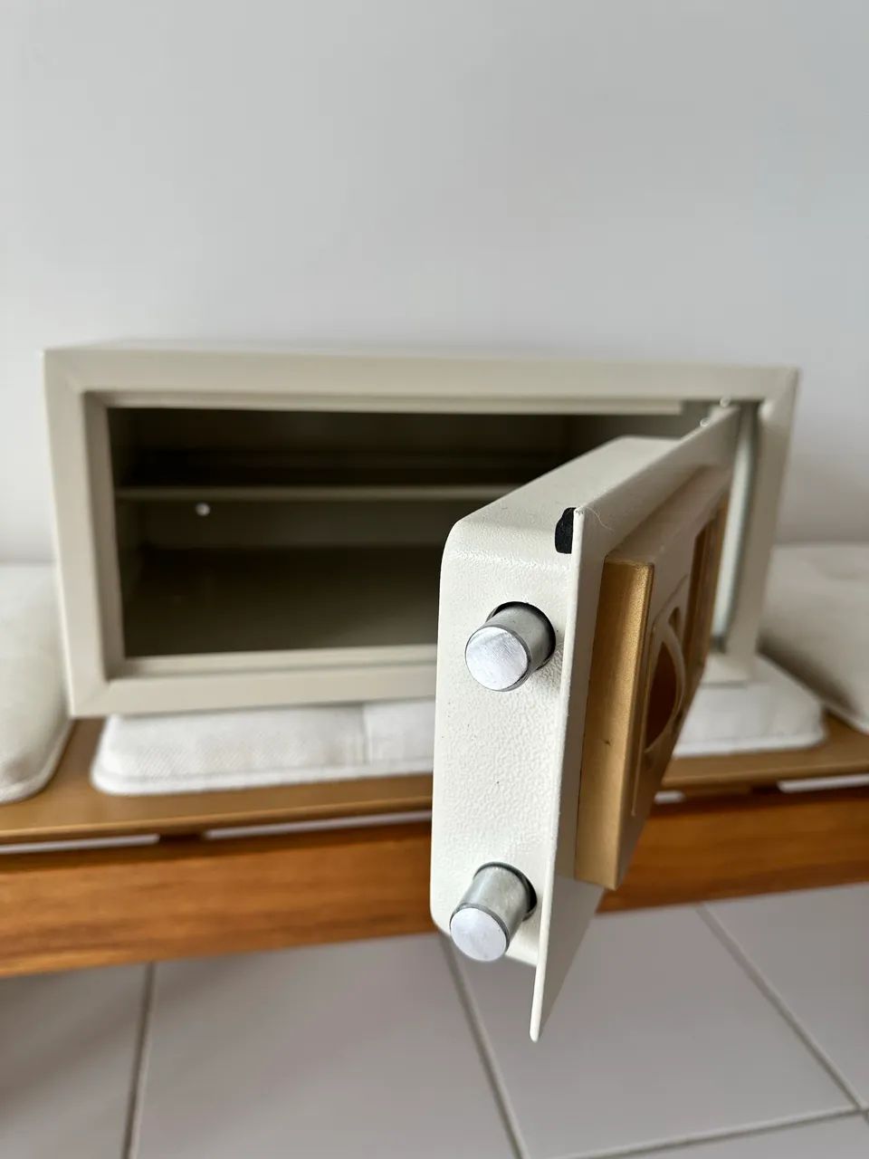 Cofre com chave e segredo - Foto 3