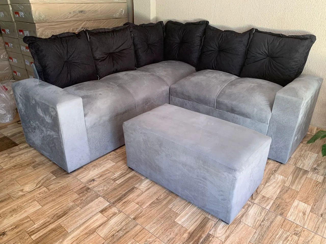 Sofá de Canto em Suede com puff - Foto 4