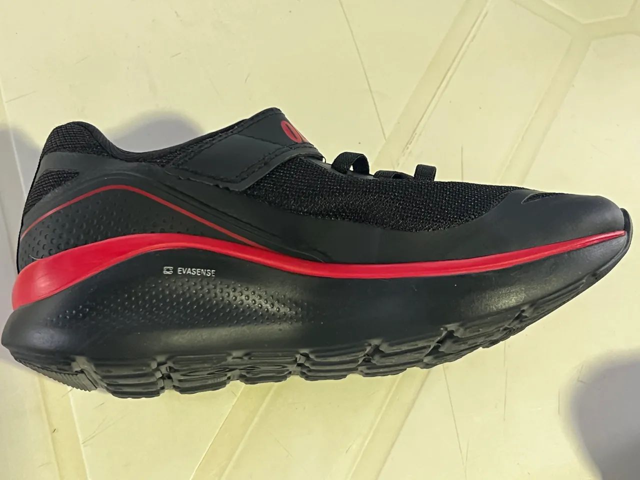 Vendo: sapato sem uso