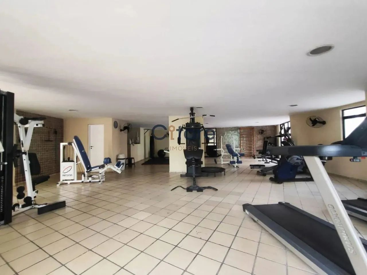 Apartamento com 3 suítes próximo a Av. Abolição e Beira Mar - Foto 4