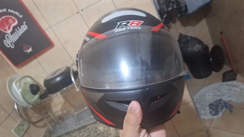 CAPACETE 2 POR 180$