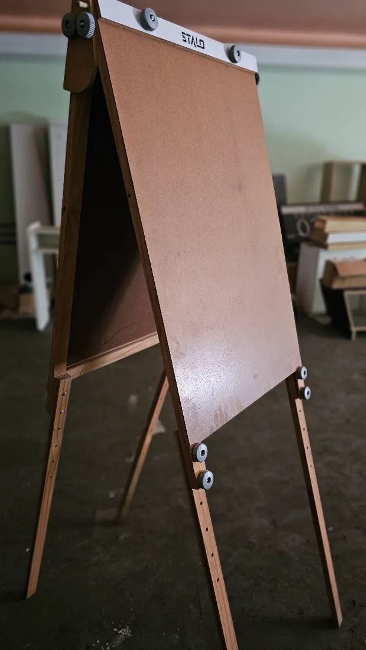 Cavalete quadro dobrável marca Stalo - Foto 5