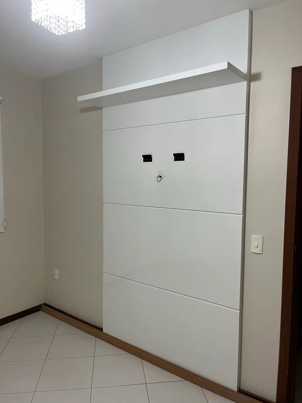 White Panel64673563251201120