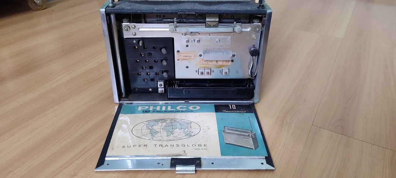 Rádio Philco Tranglobe (Ler Descrição) - Foto 4
