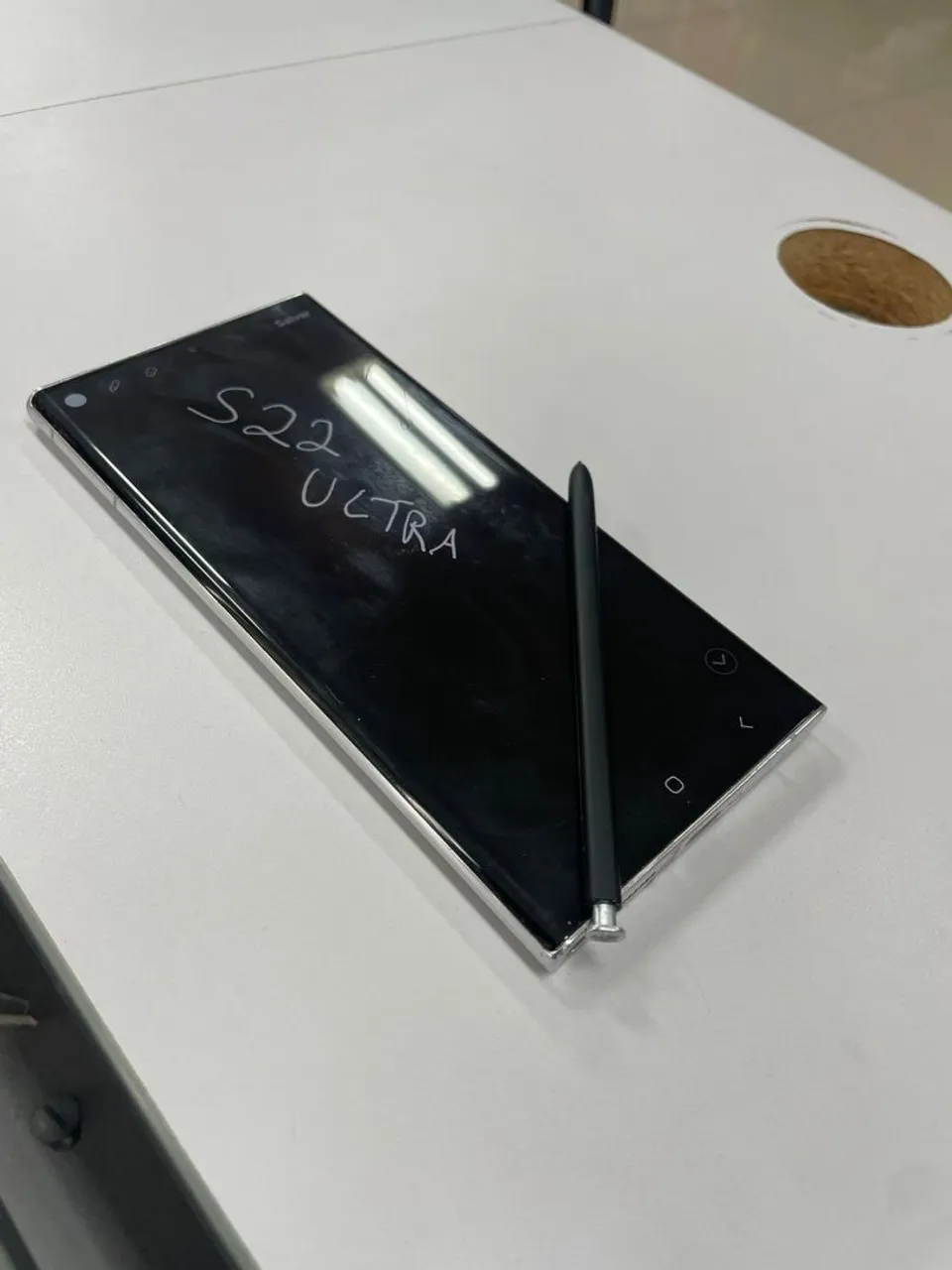 S22 ultra (leia)