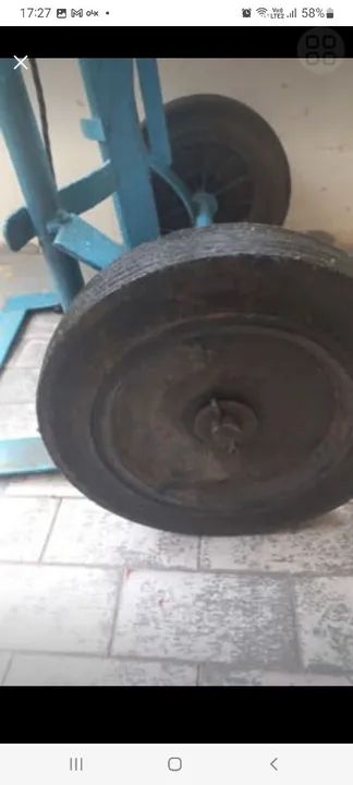 Carrinho de mão de ferro - azul - Foto 3