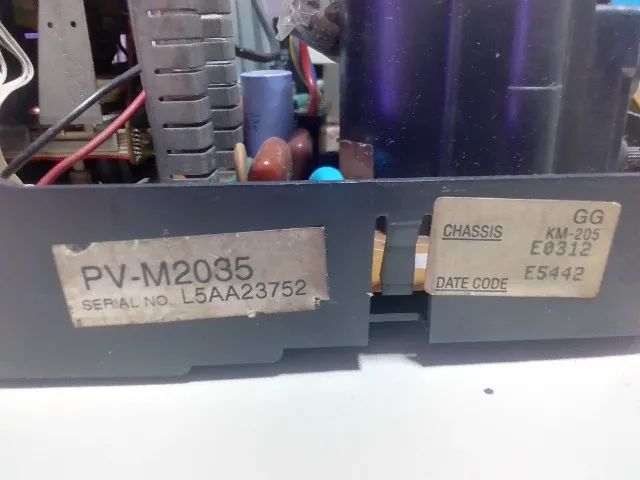 CHASSIS DUETO TV/VCR PANASONIC OMNIVISION PV-M2035. DOADOR PEÇAS! - Foto 5