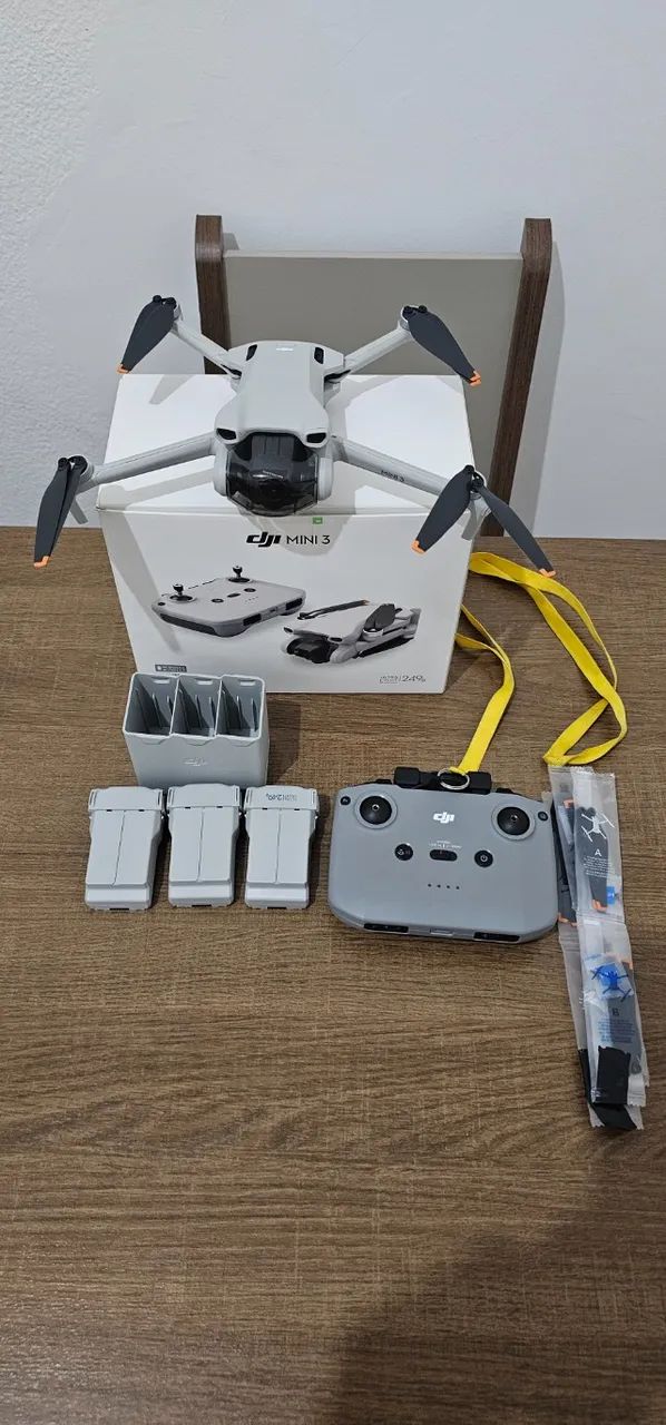 DRONE DJI MINI 3 COMBO