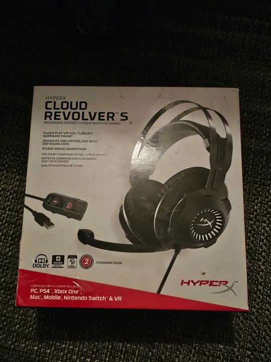 Fone hyper X Cloud Revolver S