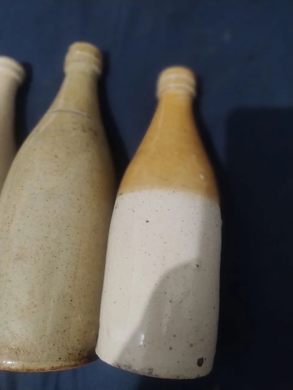 3 Garrafas Antigas de Cerâmica64319182675073123