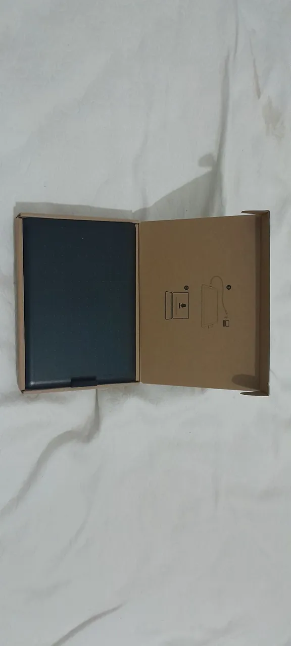 Mesa digitalizadora semi novo na Caixa