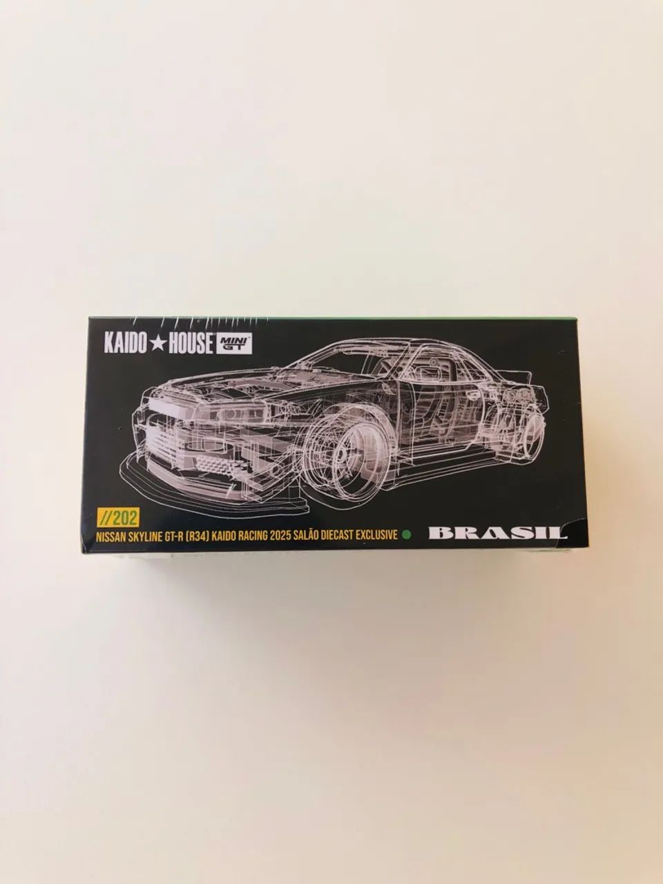 Nissan Skyline GT-R (R34) Kaido House Exclusiva Salão Diecast 6