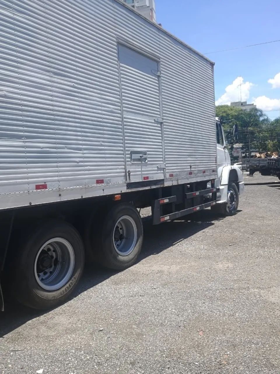 Mb 1620 - Chassis - ano 2000 - Foto 5