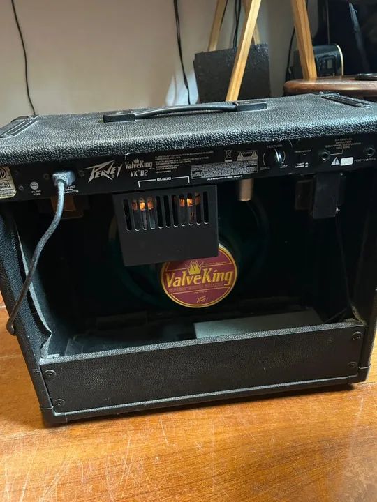 Amplificador  Peavey Valve King VK112 50W Cubo - uso doméstico e único dono - Foto 5