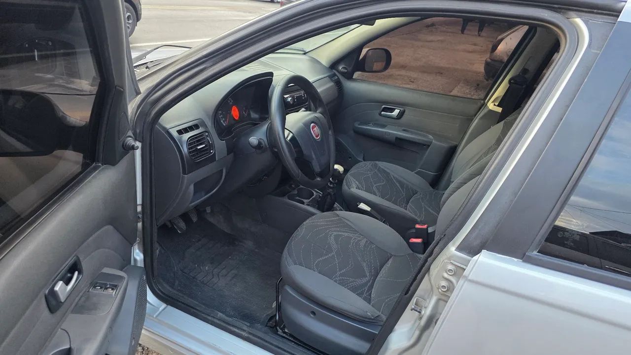 Fiat Siena 2014 photo 5