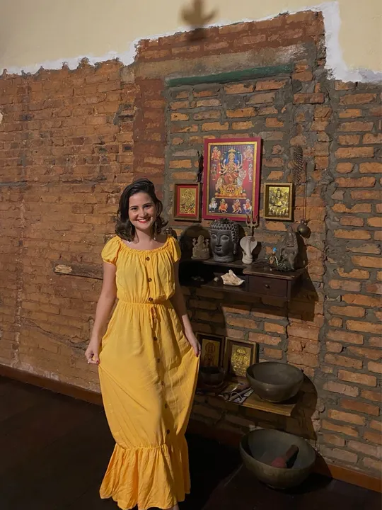 Vendo Vestido Amarelo Longo Solto Indiano