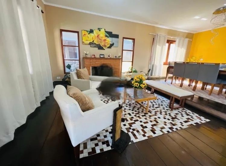 Excelente Casa Mobiliada em Condomínio de Alto Padrão em Cotia