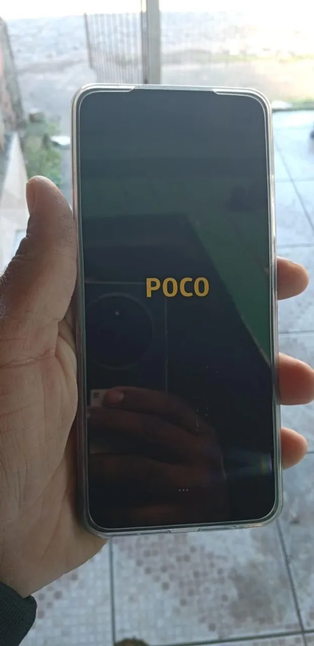 Vendo celular em ótimo estado poco c71