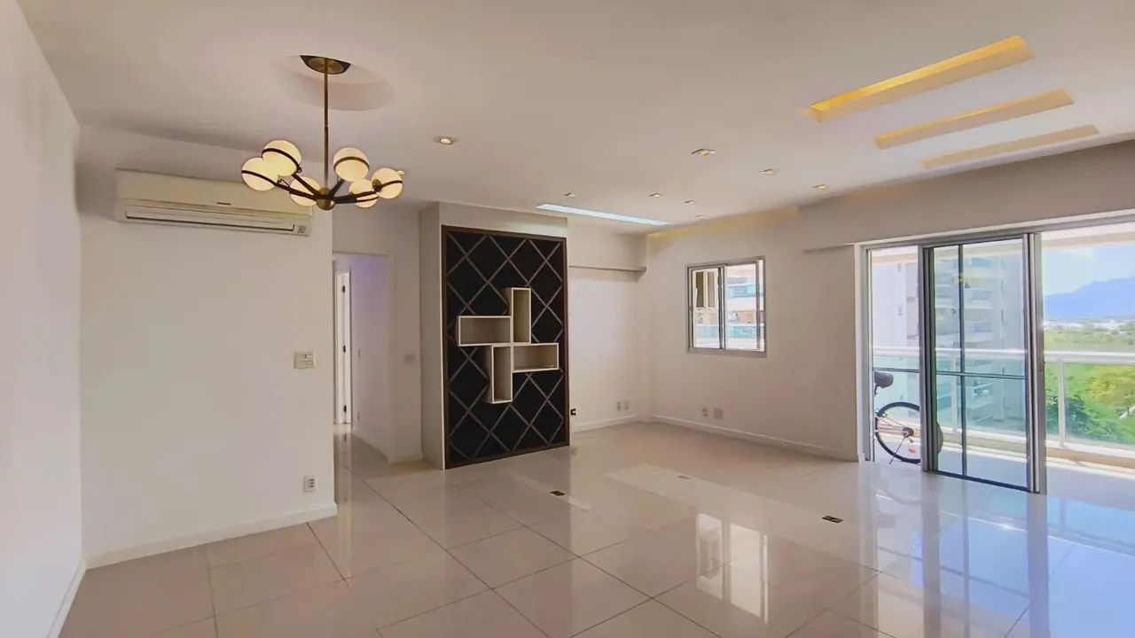 Belíssimo apartamento em um dos melhores condomínios da Barra da Tijuca!