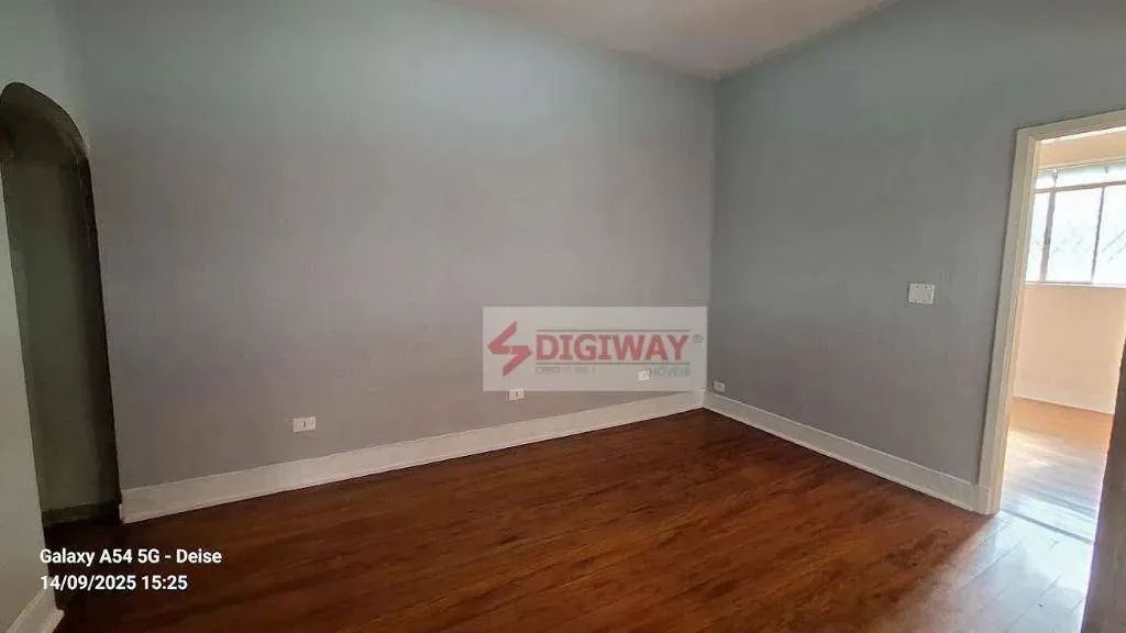 Casa térrea com 2 dormitórios, sala e saleta, cozinha, banheiro, área de serviço, garagem,