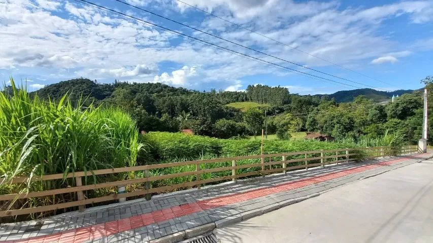 Terreno Urbano 666m² Esquina Ótima Localização