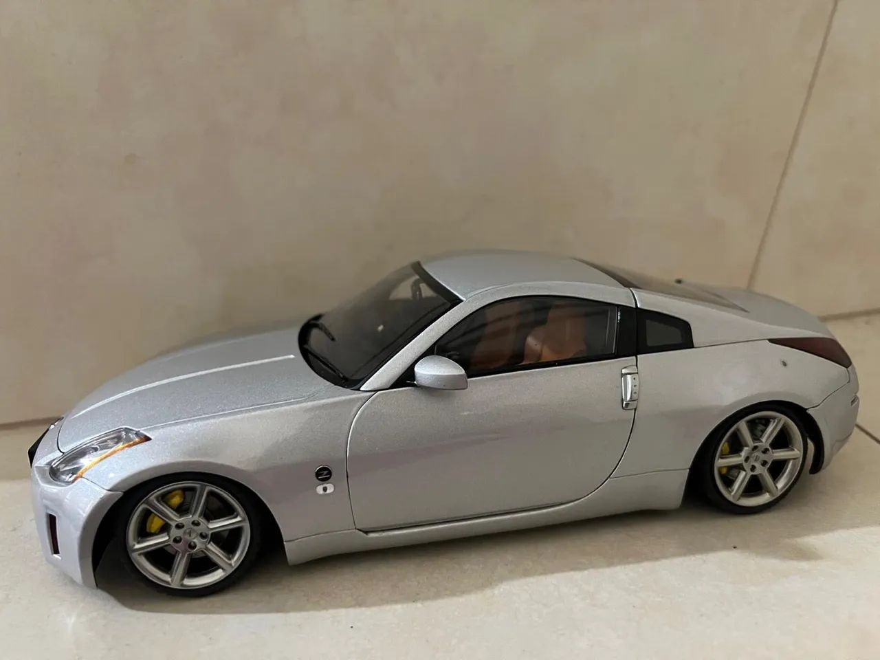 ミニカー 1/18 2004 Nissan 350Z Promoção*** Nissan 350Z 1/18 Escala - Hobbies e coleções - Parque