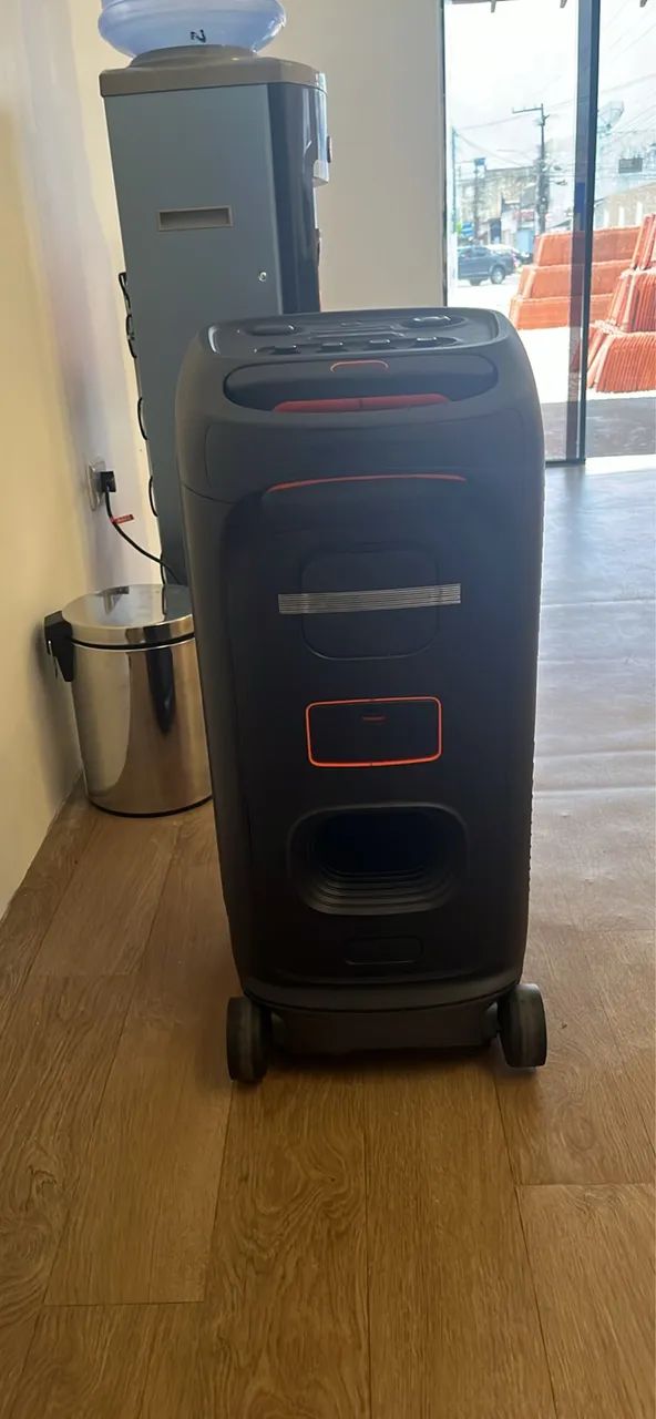 Vendo Jbl partybox 32064292269961219123
