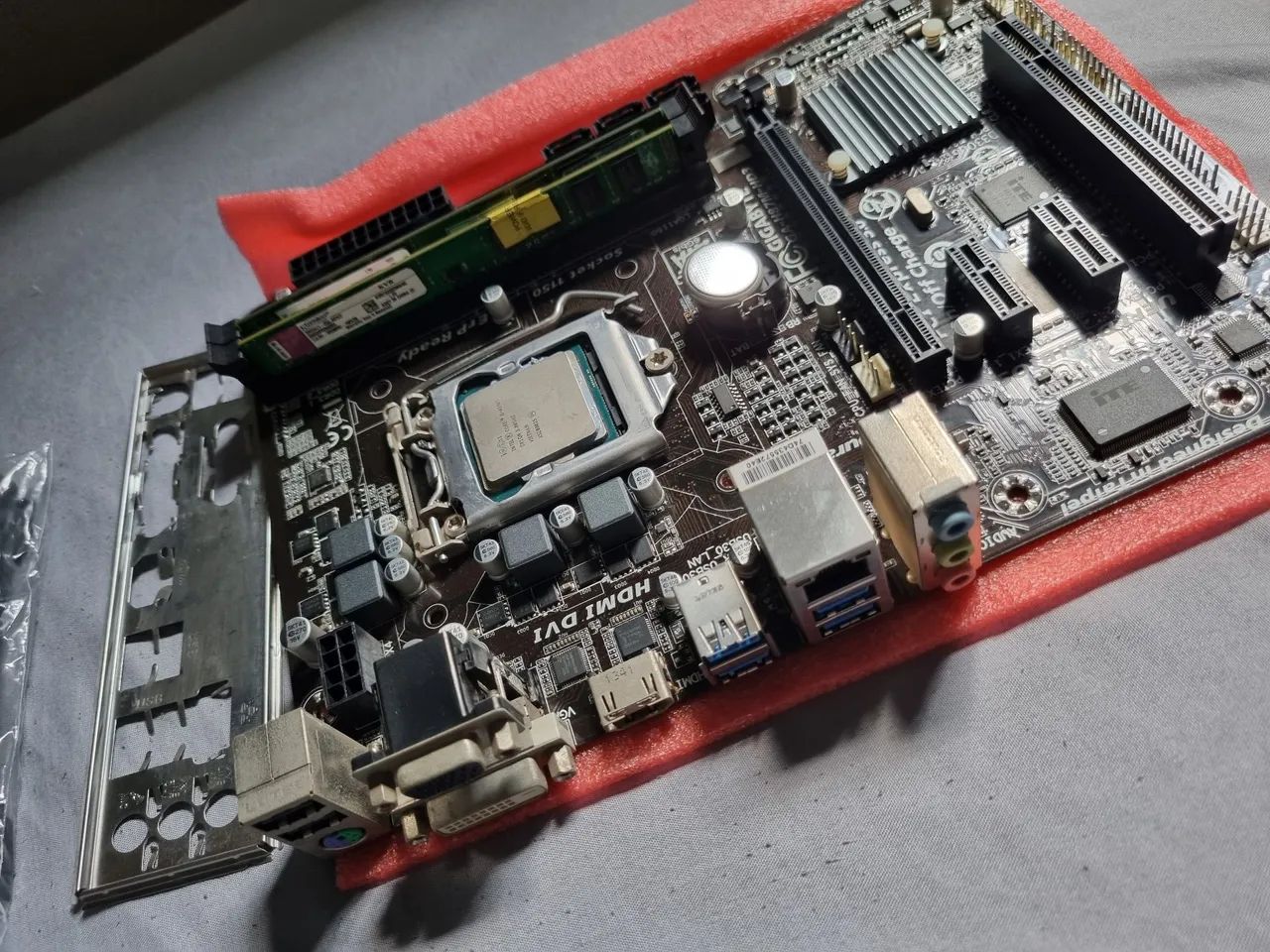 Kit core i5 1150 + placa mãe e 12gb ram  - Foto 3