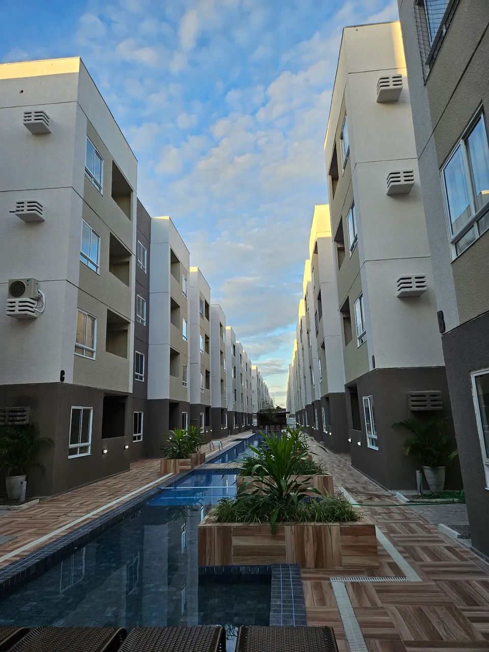 APARTAMENTO 2 QUARTOS, SUÍTE, VARANDA E ÁREA DE LAZER GRAMAME