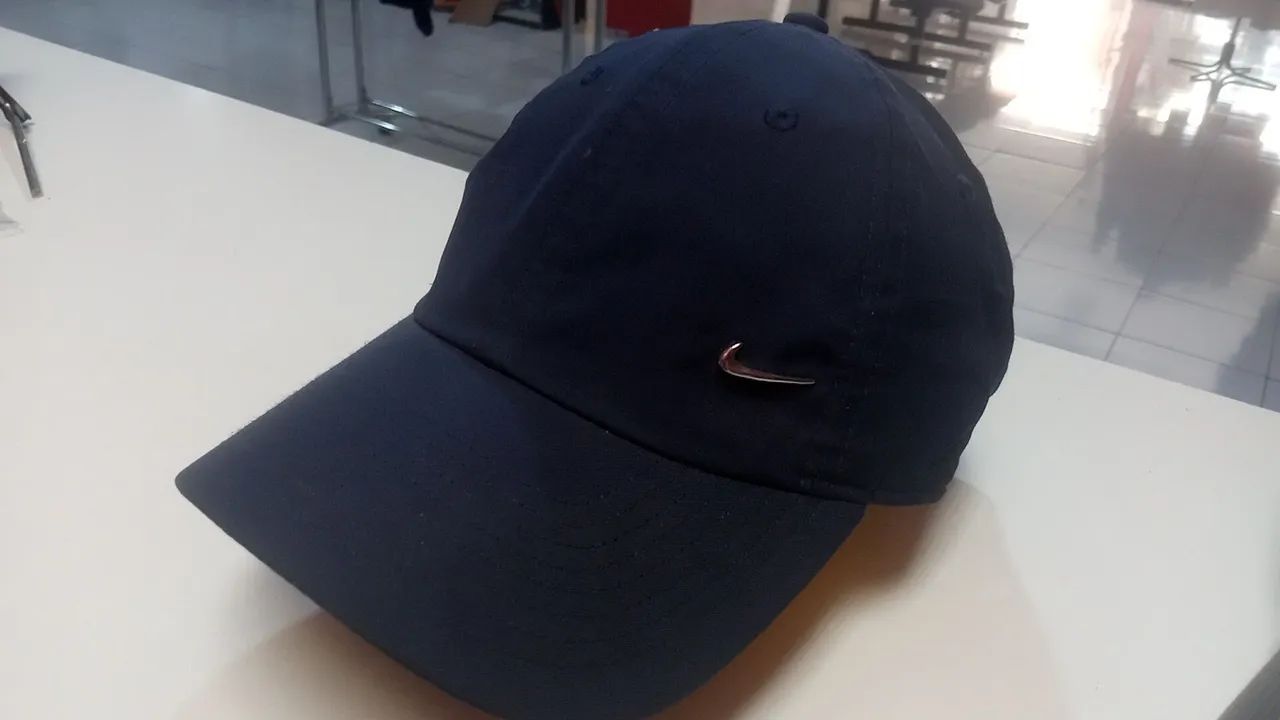 BONÉ  NIKE DRI - FIT SWOOSH  METAL  - Foto 2