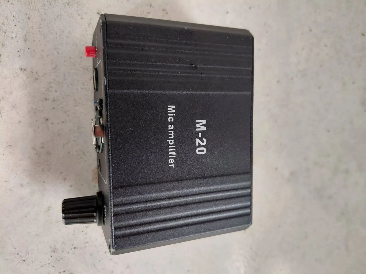 Preamplificador de microfone e linha M20 portátil com 48v - Foto 3