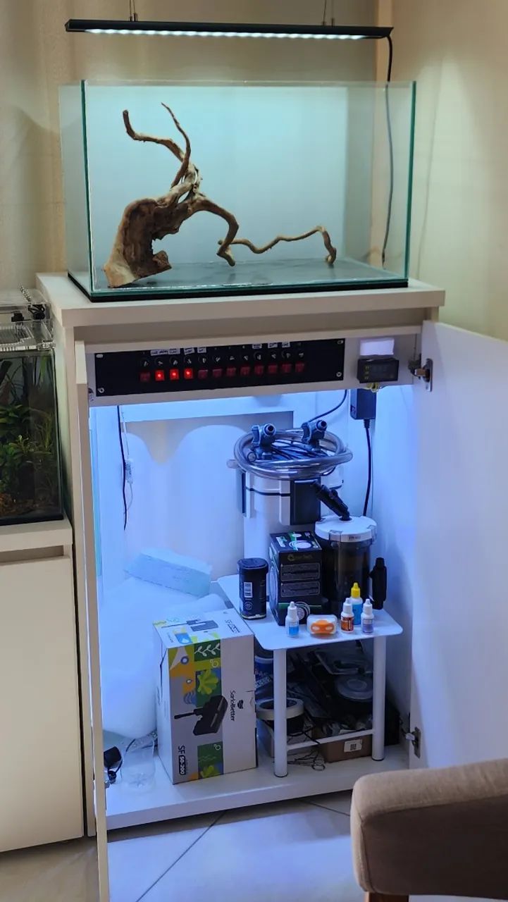 Aquário 70L com Móvel - Foto 3