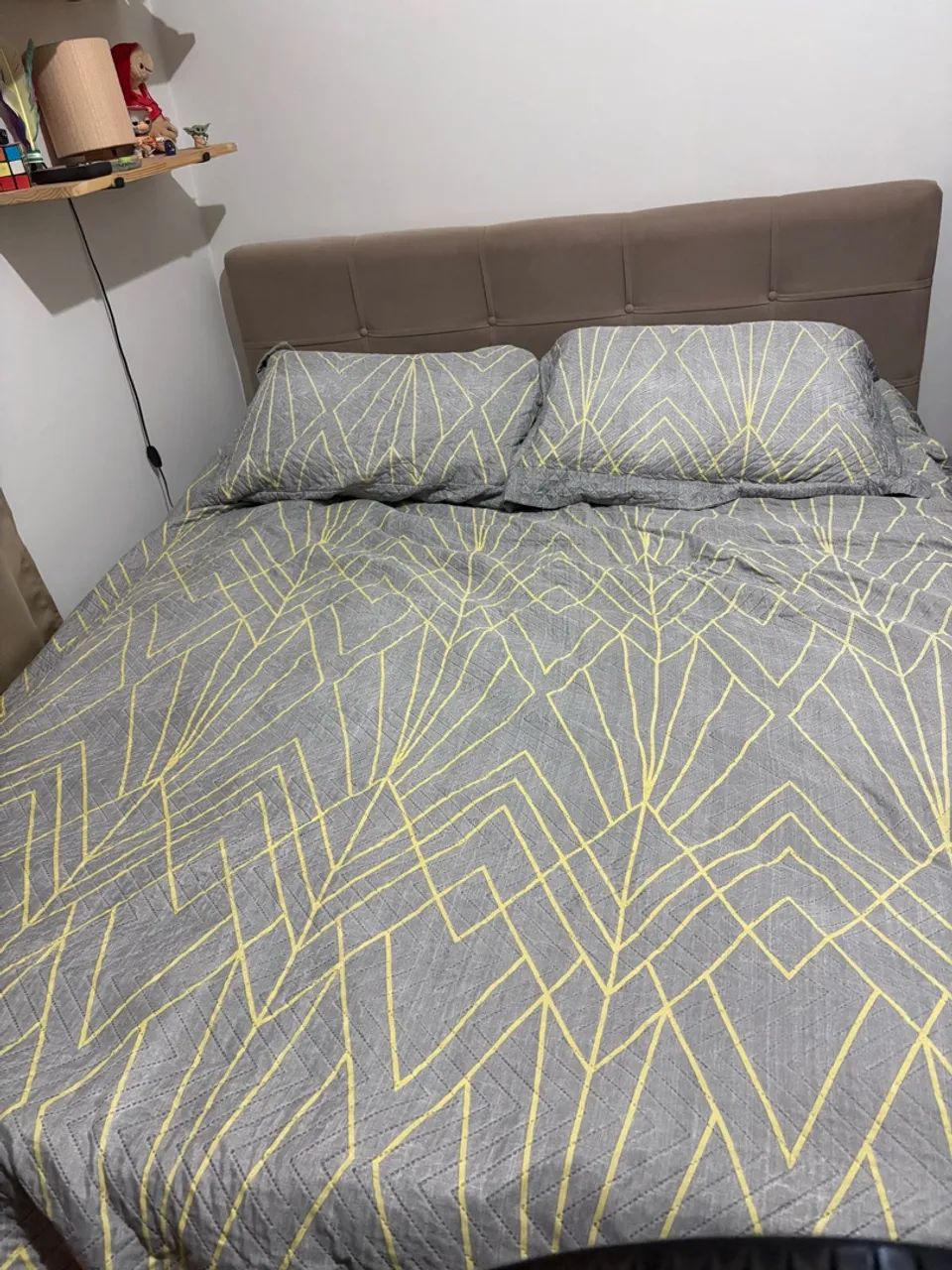 Cama box + Colchão marca Ortobom + cabeceira