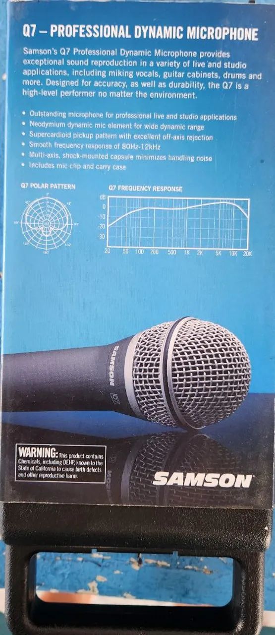 VENDO MICROFONE,  POUCO USADO NA CAIXA 