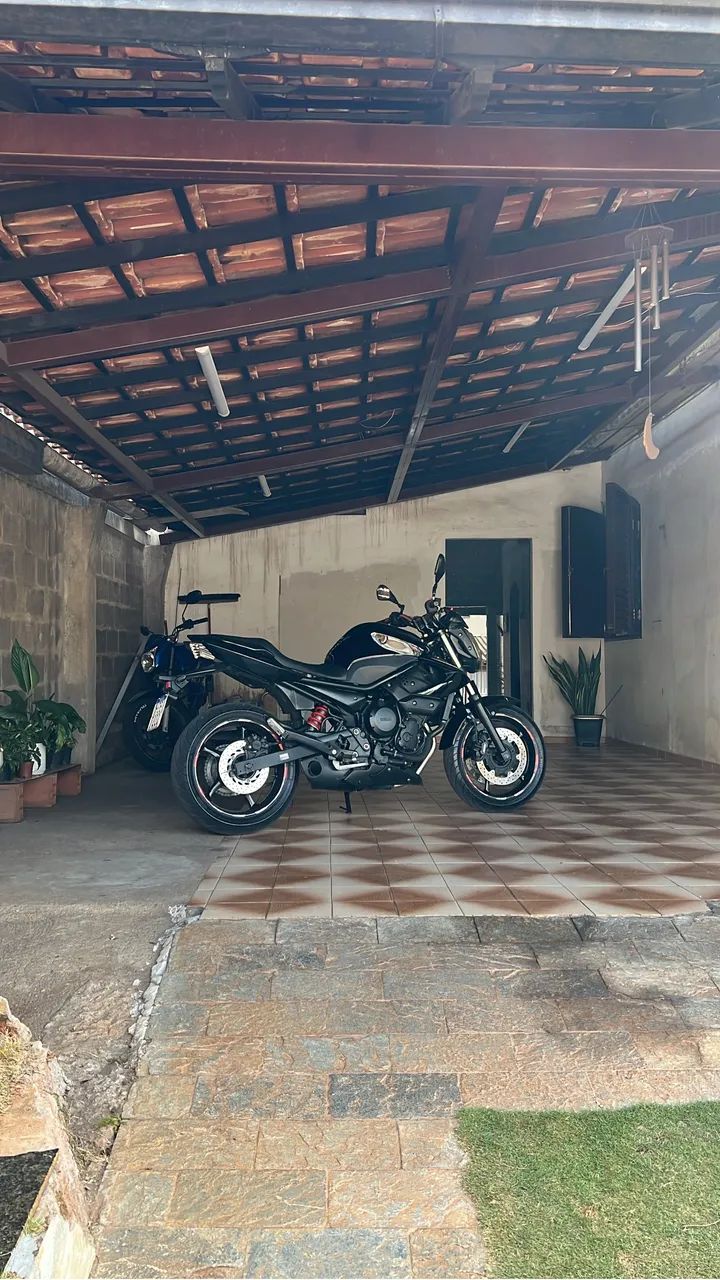 XJ6 2012 - Foto 2