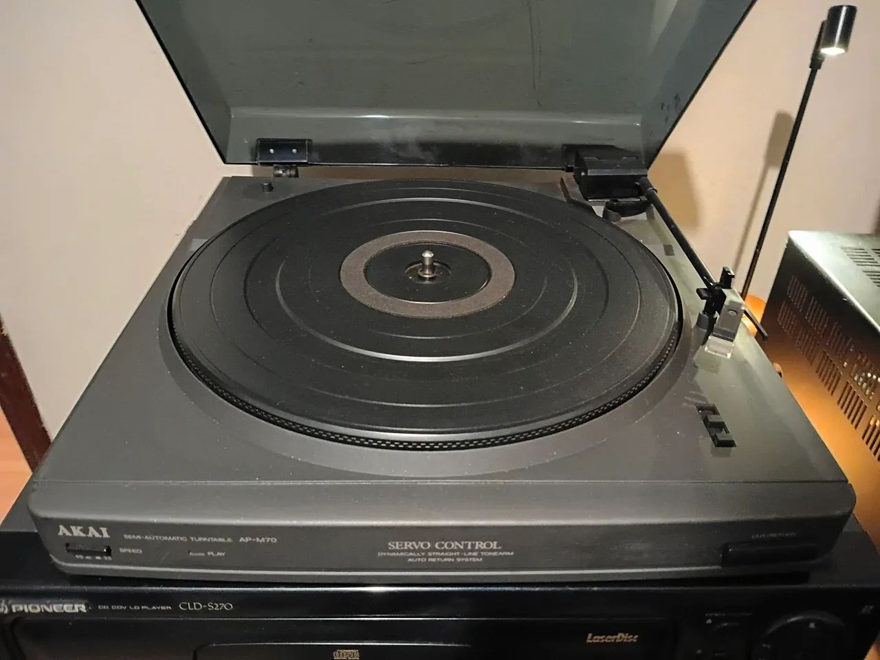 Toca disco akai  ap M70 - Foto 2