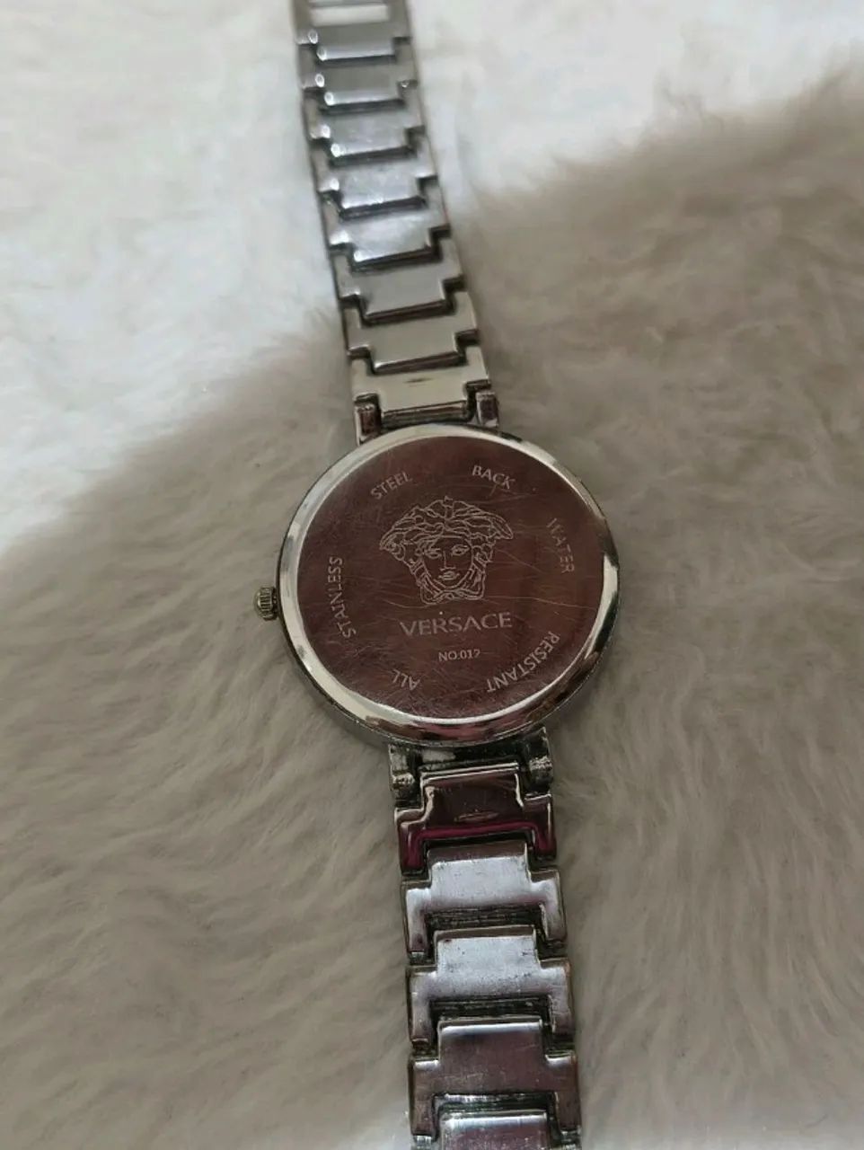 relógio versace medusa prateado - Foto 4
