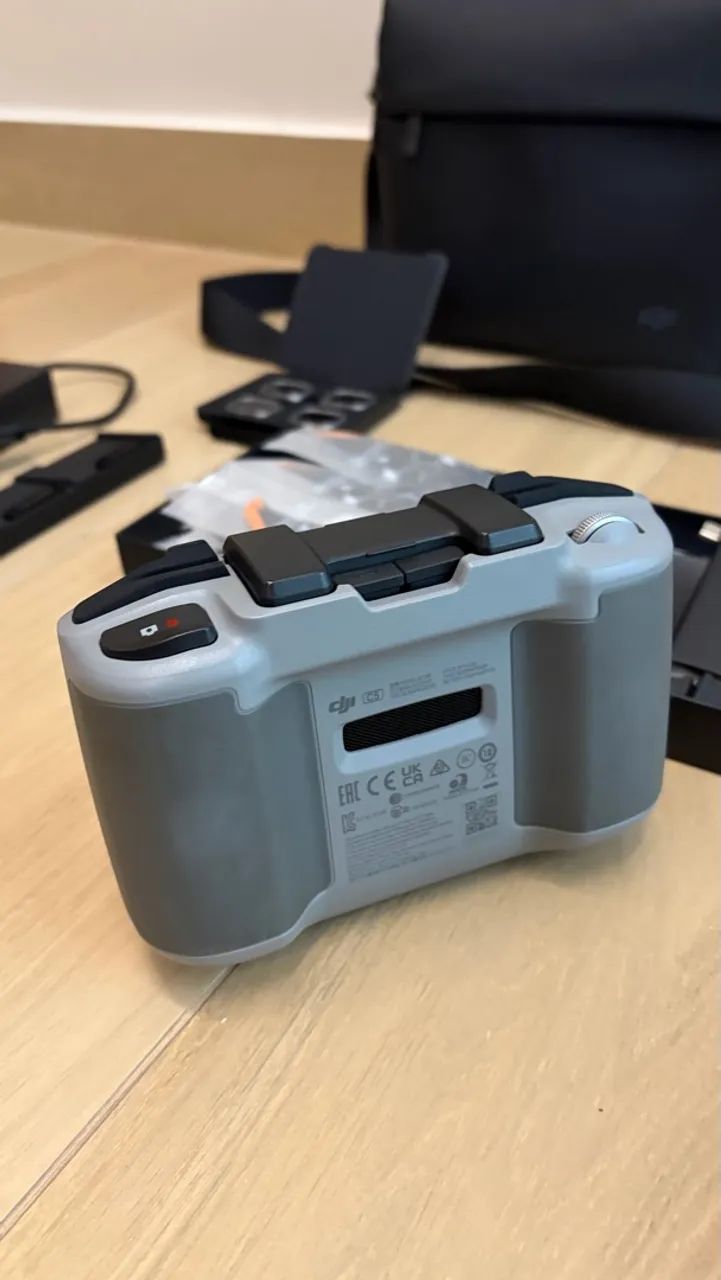 DJI Air 2S Fly More Combo ? Excelente Estado - Foto 5