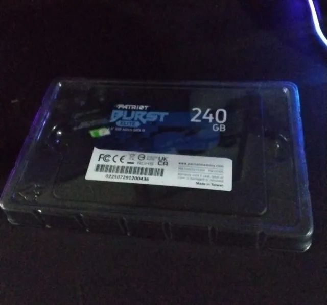 SSD 240GB 100%