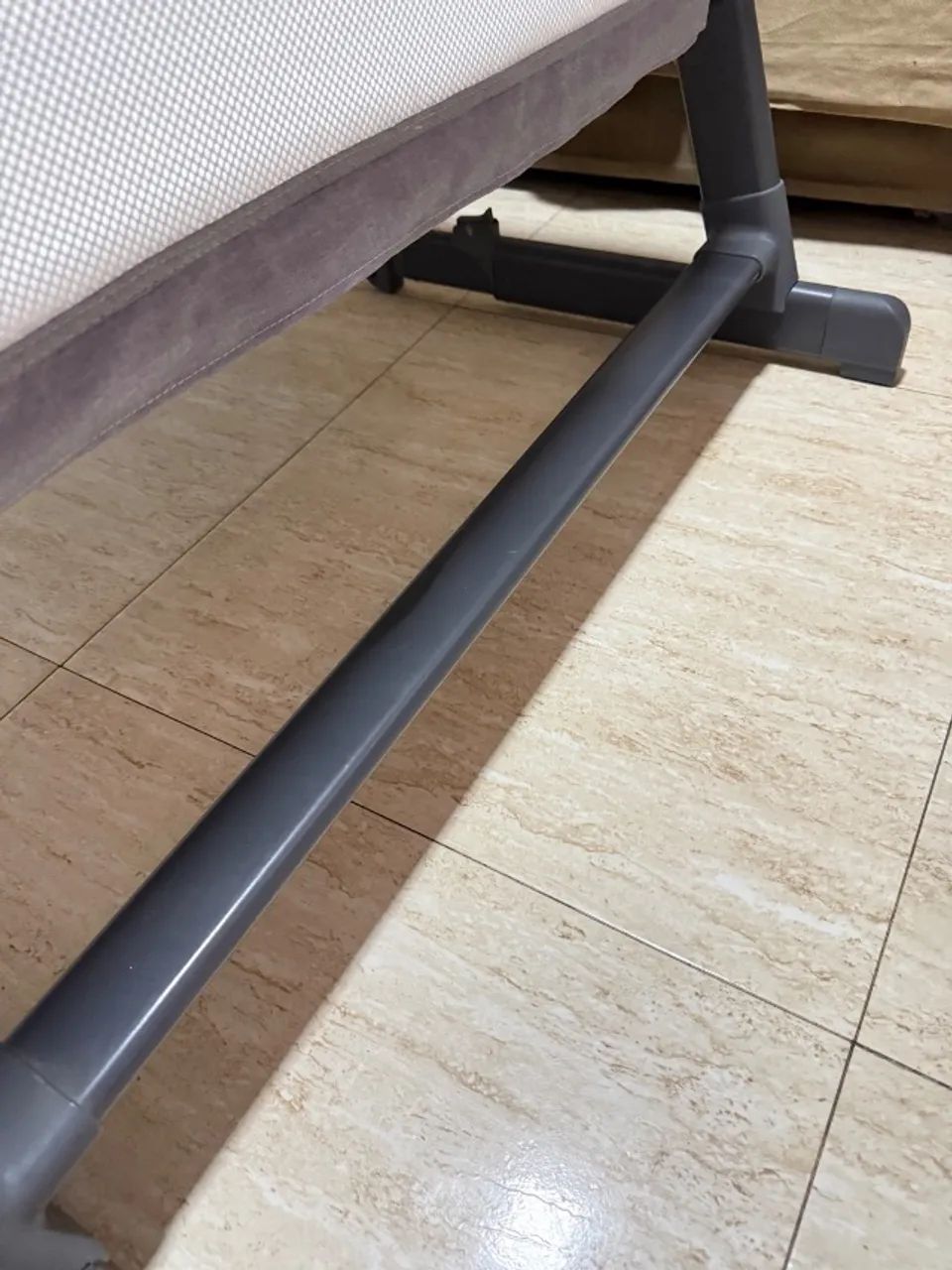 BERÇO QUE ACOPLA NA CAMA  - Foto 4