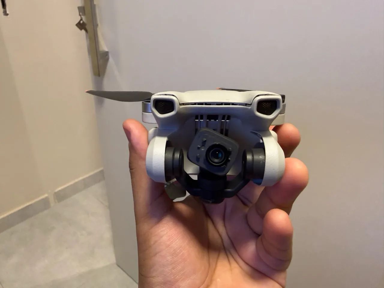 Drone DJI mini 3 Danificado Aceito cartão  - Foto 3